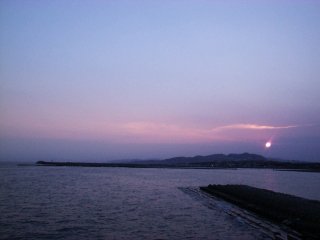 ����������̗[��