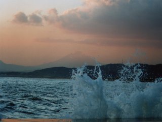 ���ːV�`���ɂĎB�e�o�k�g�p