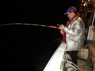 �g������