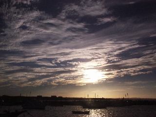 �����𗁂тāE�E�E�B