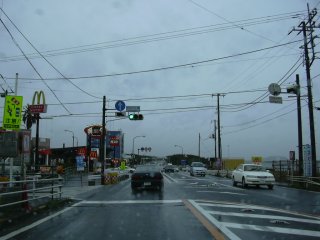 R134�T�U���r�[�`�O