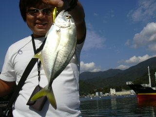 ���僁�b�L