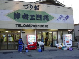 ���E�G���