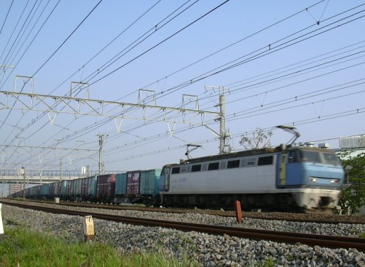 EF-200