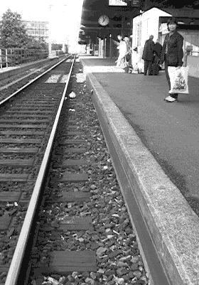 �W���l�[�u�w�̃z�[��