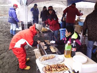 ���H�̔z���߂�