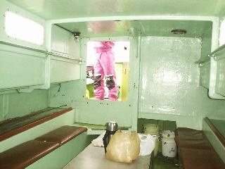 �L���r����