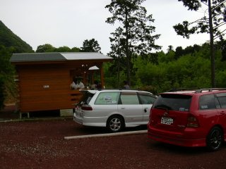 �L�����v��֓���