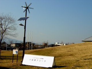 ���c���A���[�i