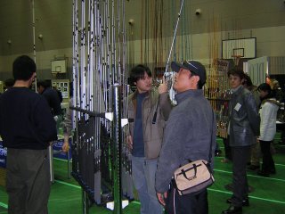 �A���O���[�Y���p�u���b�N