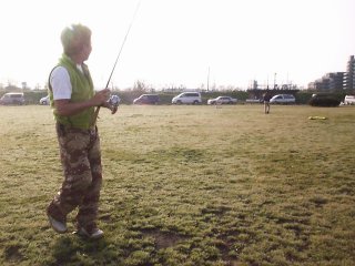 ���X�I�ɂ́E�E�E�B