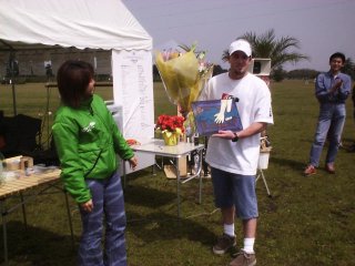 �A���̕񍐎��u�r�̍��v�Ɛ\���Ă���܂����B