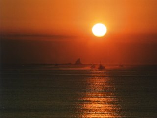 �G�{�V��Ɠ��̏o