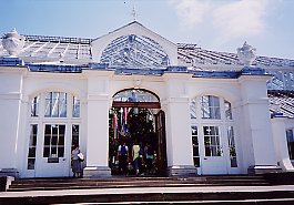 Temperate House